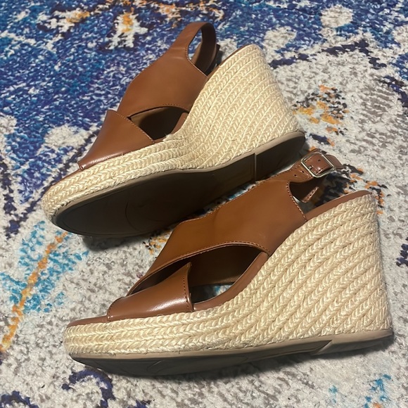 American Eagle Women’s Brown Platform Wedge Sandals | Size 8 - Picture 5 of 12